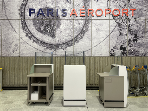 Banque d'accueil mobile - Aéroport de Paris